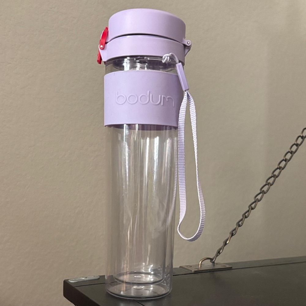 Bodum Double Wall, Clear and Purple Water Bottle. New without tags.